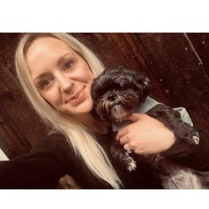 Meet your Posher, Charlotte